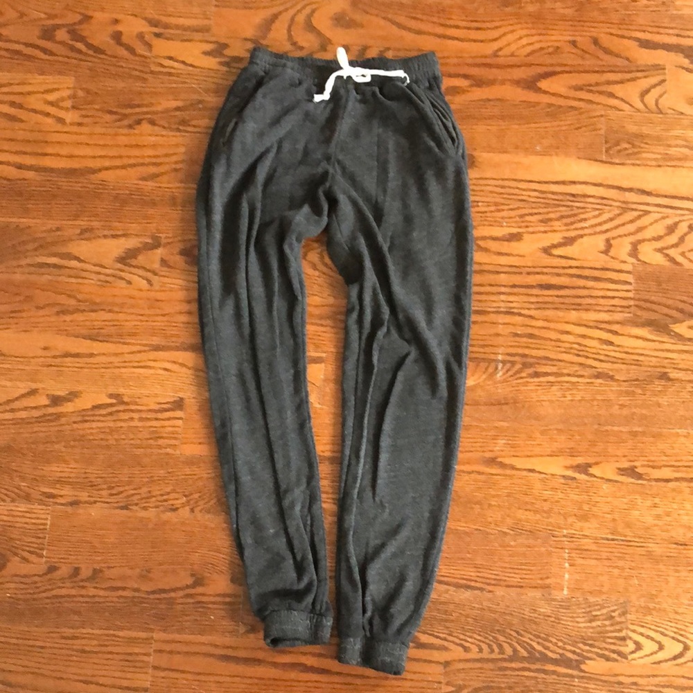 Very soft grey sweatpants (that tie)